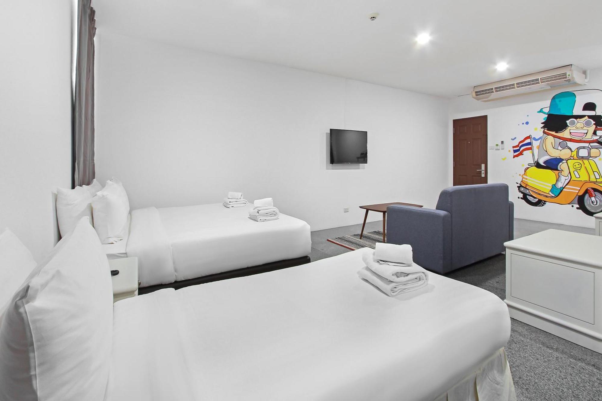 Pula Silom Hotel Bangkok Room photo