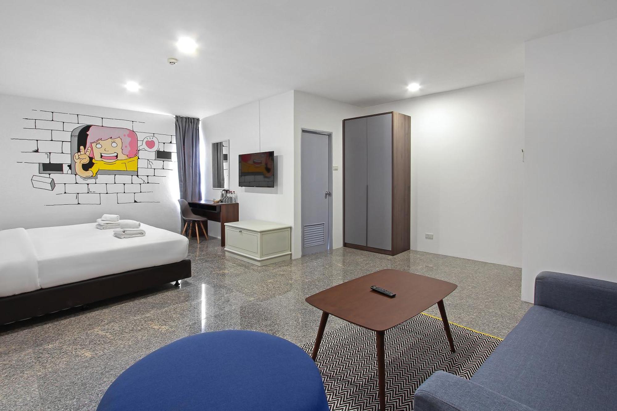Pula Silom Hotel Bangkok Room photo